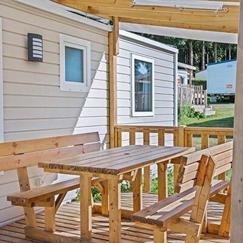 BUNGALOW 6 personnes - Mobil-home | Comfort XL | 3 Ch. | 6 Pers. | Terrasse surélevée