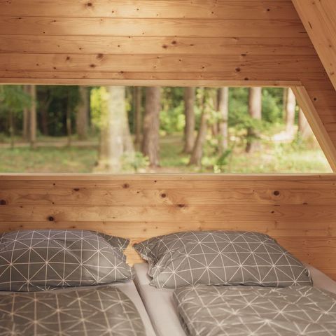 HÉBERGEMENT INSOLITE 3 personnes - Glamping Hut Forest Bed
