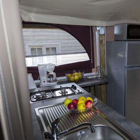 Tente en toile et en bois 5 personnes - Lodge NIAGARA 40m² avec Salle de bain