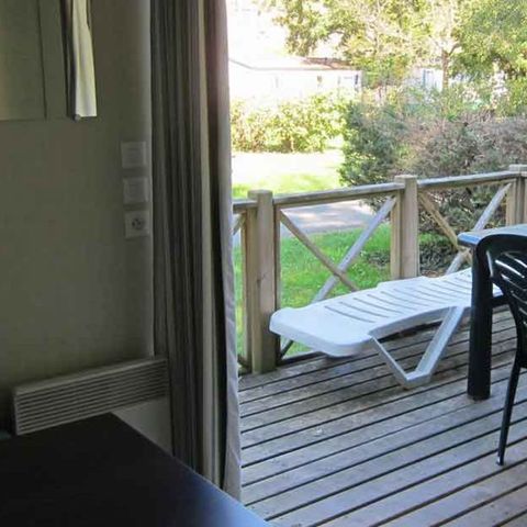 BUNGALOW 4 personnes - 2 chambres 4 personnes terrasse intégrée sans Clim