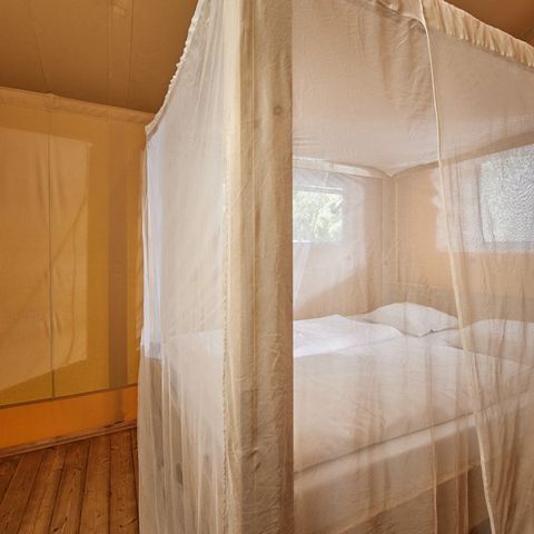 TENTE TOILE ET BOIS 6 personnes - Loge PZ995