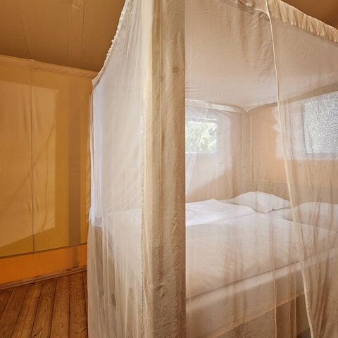 TENTE TOILE ET BOIS 6 personnes - Loge PZ995