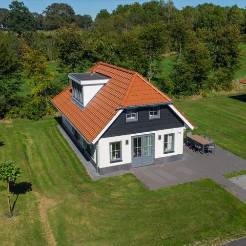 MAISON 8 personnes - Vanneau