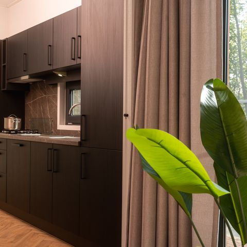 LODGE 4 personnes - Happy Oak avec bain à remous