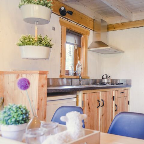 Hébergement 5 personnes - Maison dans les arbres