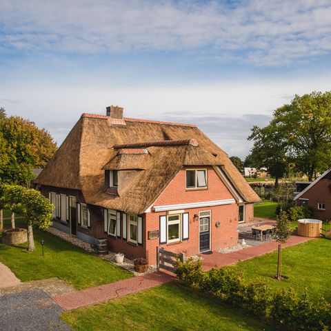 MAISON 8 personnes - Ferme de vacances de luxe