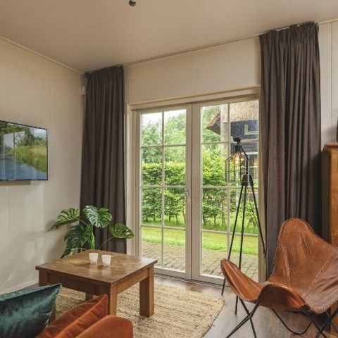 BUNGALOW 5 personnes - Reggehooiberg avec sauna et bain à remous