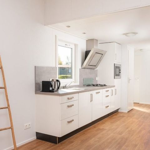 CHALET 6 personnes - Cabane fluviale avec bain à remous