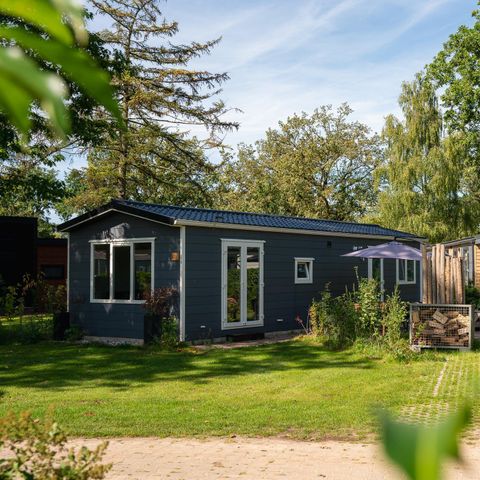 Bungalow 4 personnes - Base avec bain à remous