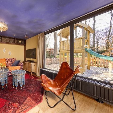 HÉBERGEMENT INSOLITE 6 personnes - Aventure EH1543