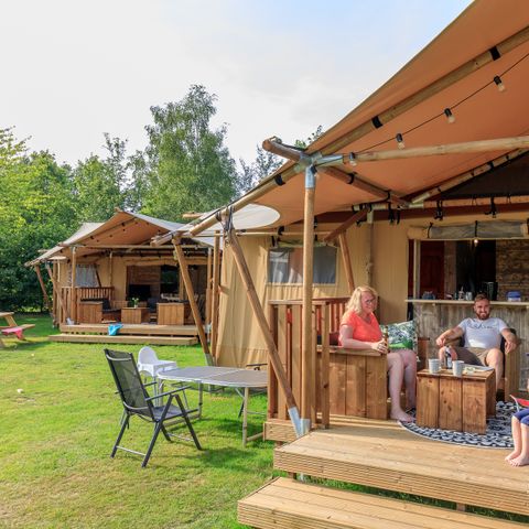 Tente en toile et en bois 5 personnes - Oiseau cerise