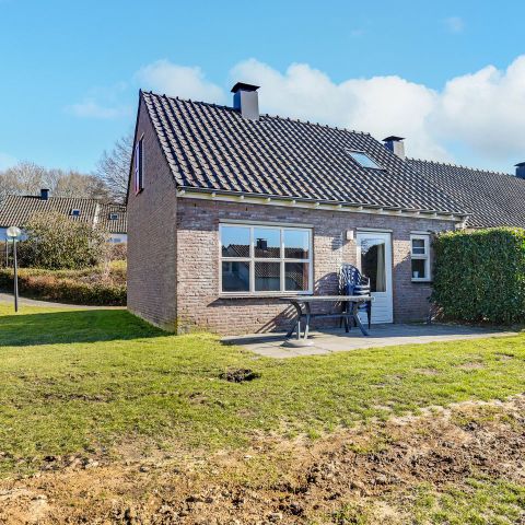 BUNGALOW 2 personnes - 2C1