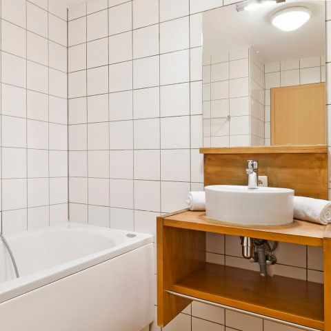 BUNGALOW 2 personnes - 2L