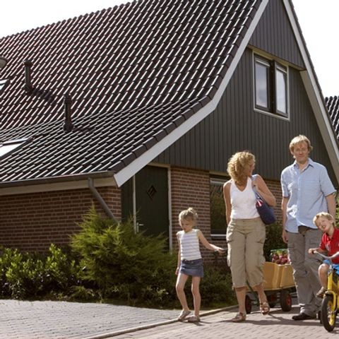 BUNGALOW 8 personnes - VW06