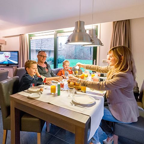 BUNGALOW 6 personnes - VWL8