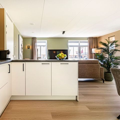 BUNGALOW 8 personnes - 8L