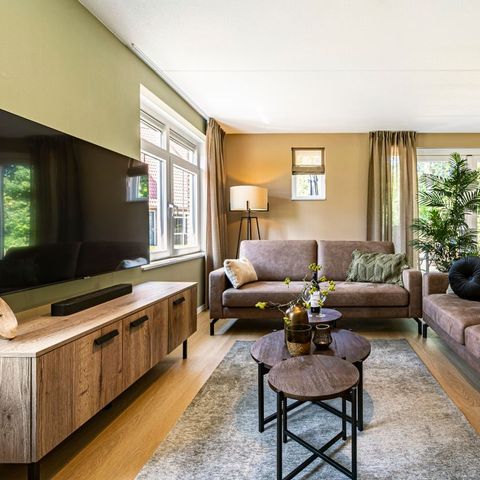 BUNGALOW 8 personnes - 8L