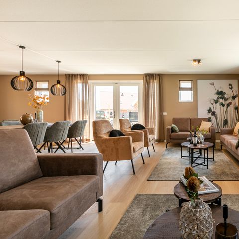 MAISON 12 personnes - 12L