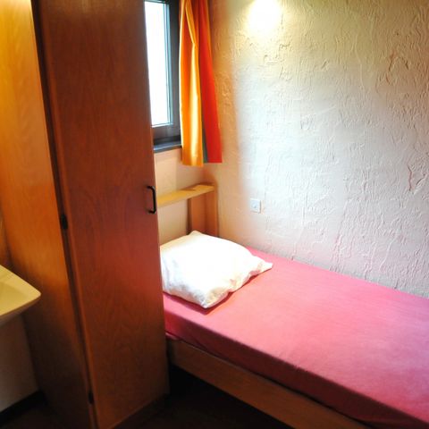 BUNGALOW 8 personnes - B