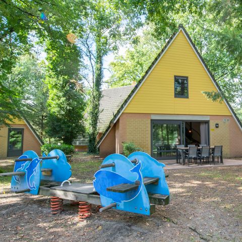 BUNGALOW 6 personnes - K6KV Confort (max. 4 adultes)