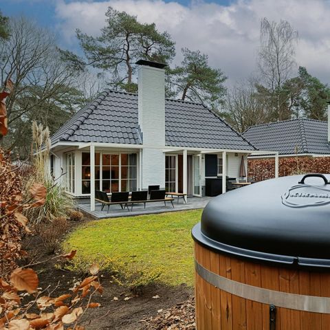 VILLA 8 personnes - Bain à remous