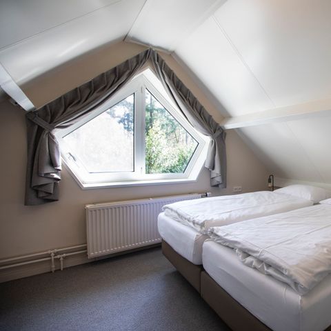 BUNGALOW 6 personnes - 102