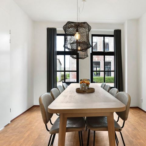 MAISON 8 personnes - 8E2