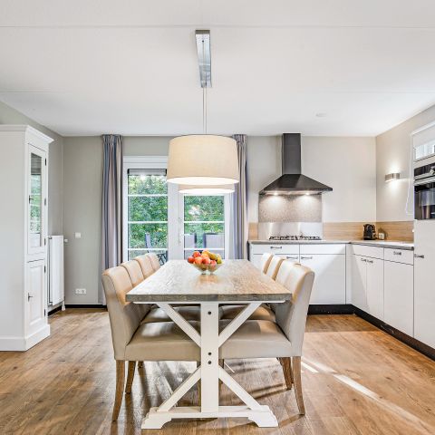 BUNGALOW 8 personnes - 8E