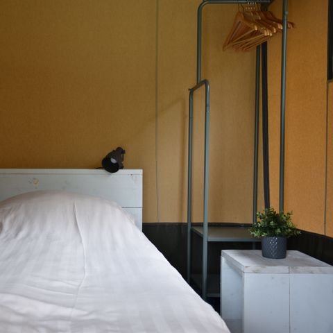 Tente en toile et en bois 6 personnes - Logement familial