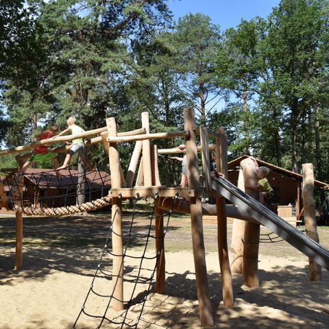 TENTE 6 personnes - Forest Lodge