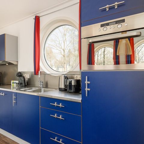 HÉBERGEMENT INSOLITE 4 personnes - Bateau habitable BS1342