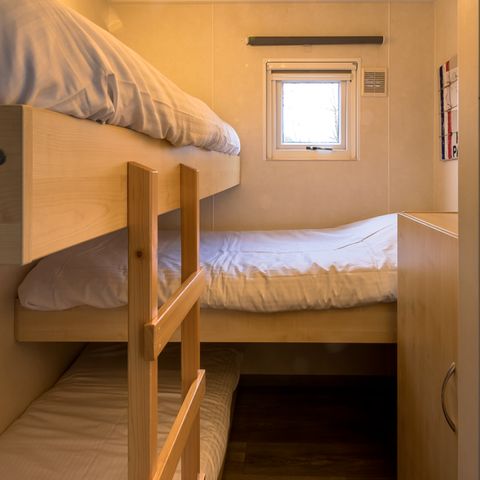 CHALET 5 personnes - Bergalow 2 avec baldaquin