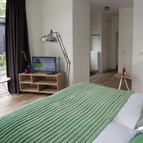 STUDIO 2 personnes - Chambre communicante confort