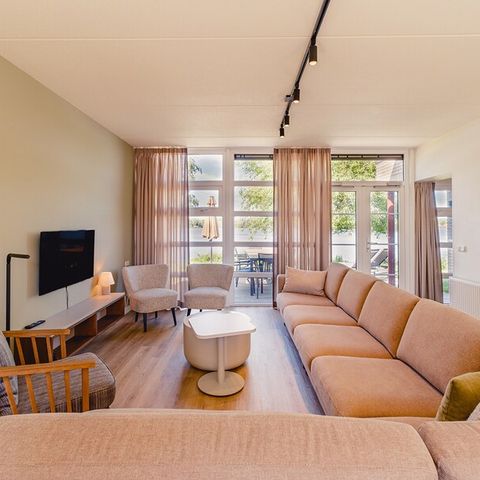 BUNGALOW 10 personnes - Confort SR384