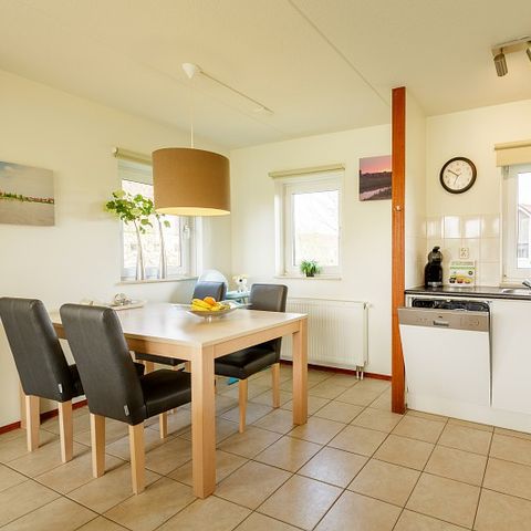 BUNGALOW 4 personnes - Premium SR358