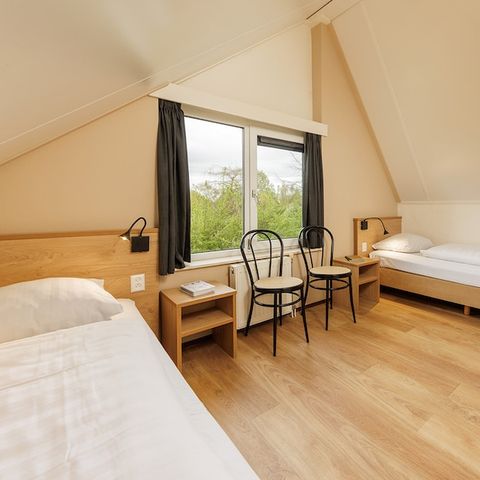 BUNGALOW 4 personnes - VIP SR359