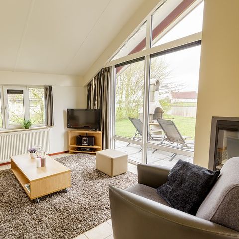 BUNGALOW 2 personnes - VIP SR361