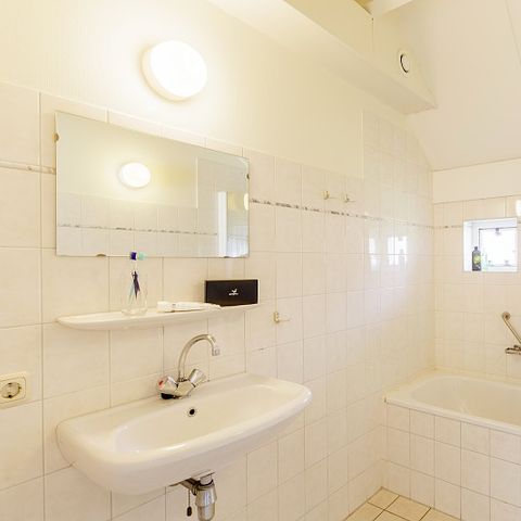 BUNGALOW 4 personnes - Confort SR369