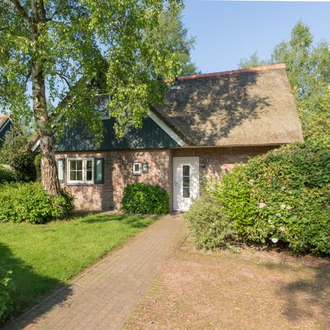 VILLA 6 personnes - Tjasker