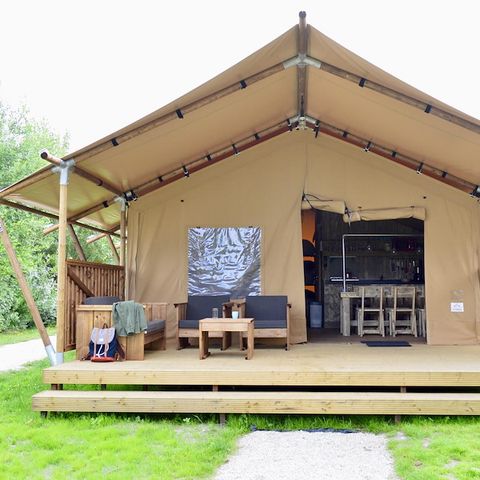 TENTE TOILE ET BOIS 5 personnes