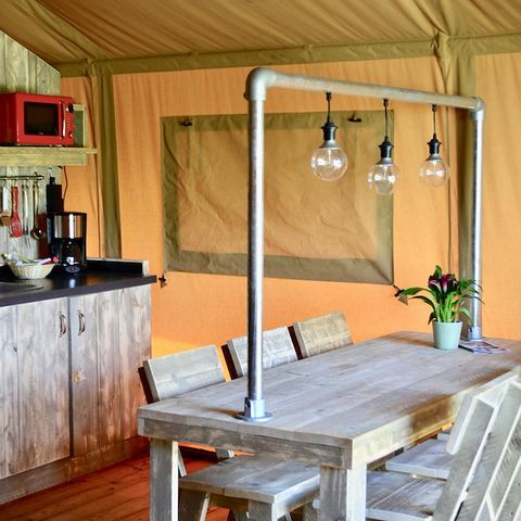 TENTE TOILE ET BOIS 6 personnes