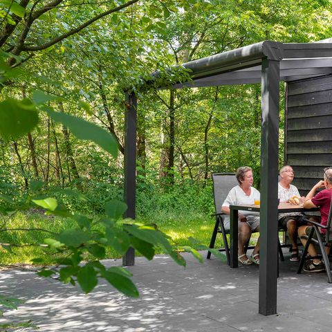 MAISON 4 personnes - Hêtre rouge