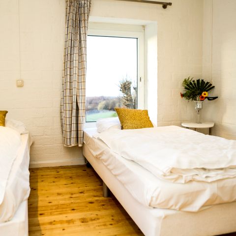 BUNGALOW 4 personnes - Commuté