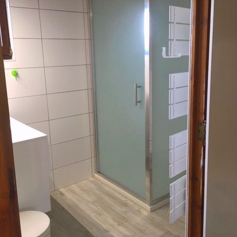 BUNGALOW 8 personnes - B (6 adultes + 2 enfants)