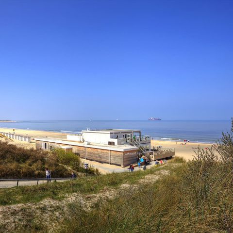 BUNGALOW 4 personnes - Cube Exclusif