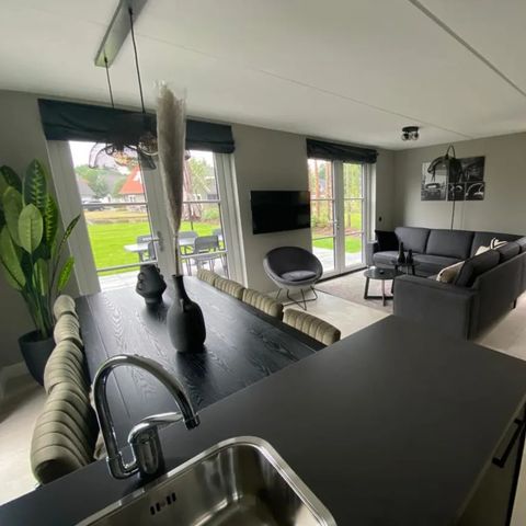 BUNGALOW 8 personnes - Wiersse