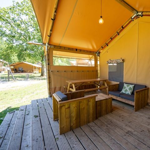 TENTE TOILE ET BOIS 6 personnes