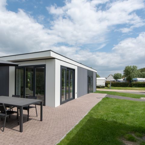 LODGE 4 personnes - Accès - Avec climatisation