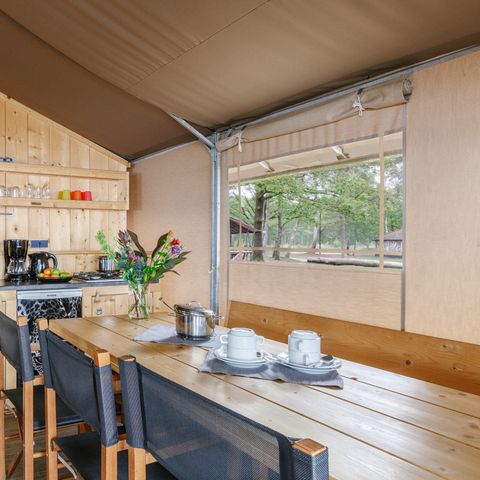 Tente en toile et en bois 6 personnes - Les cinq grands