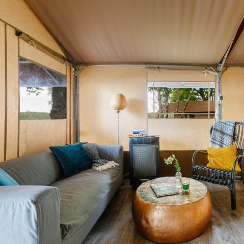 Tente en toile et en bois 6 personnes - Les cinq grands